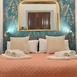 Civico 18 Apartment Naples